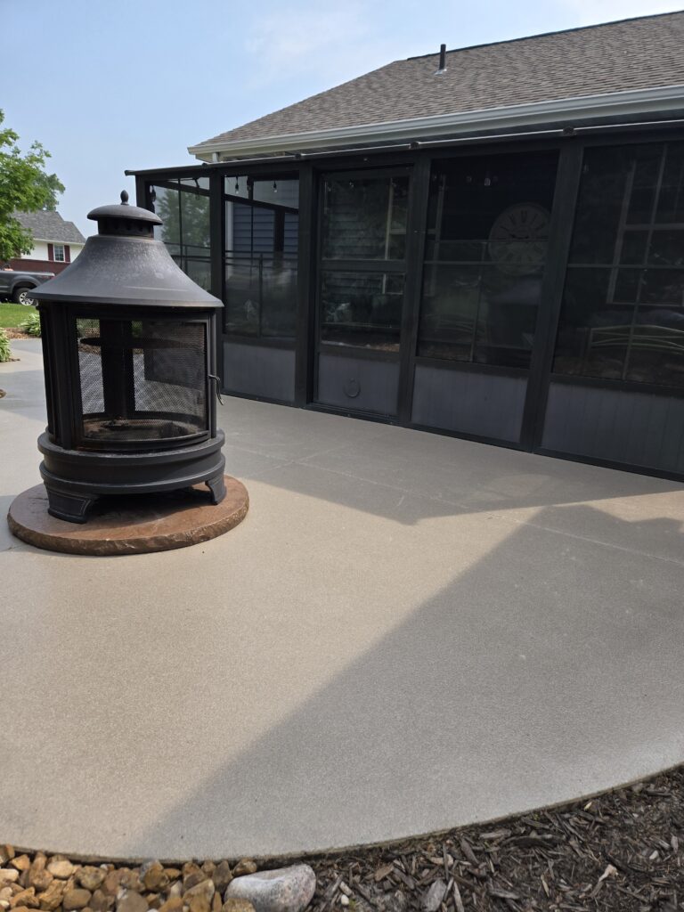 Polzin Epoxy Designs | Quartz and Sand Coatings